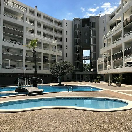 סאלו Costa Dorada Apartments מראה חיצוני תמונה