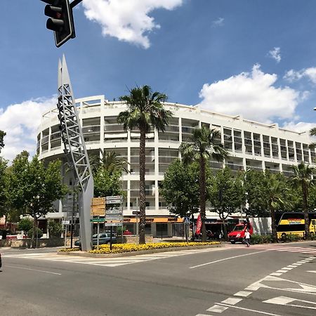 סאלו Costa Dorada Apartments מראה חיצוני תמונה