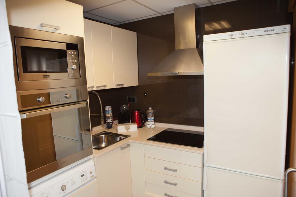 סאלו Costa Dorada Apartments מראה חיצוני תמונה