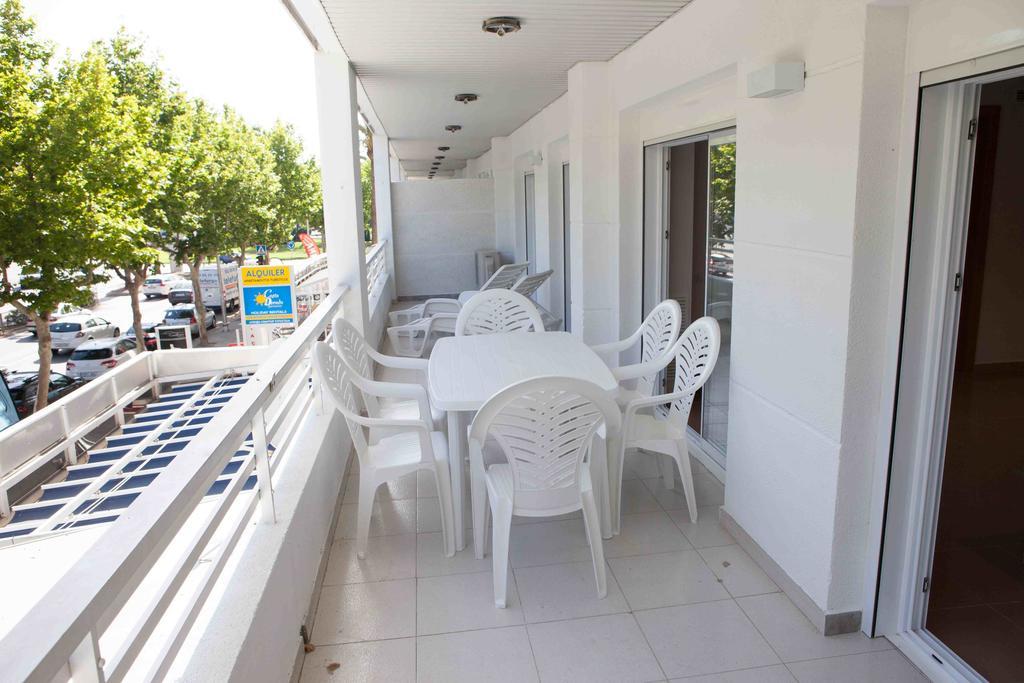 סאלו Costa Dorada Apartments מראה חיצוני תמונה