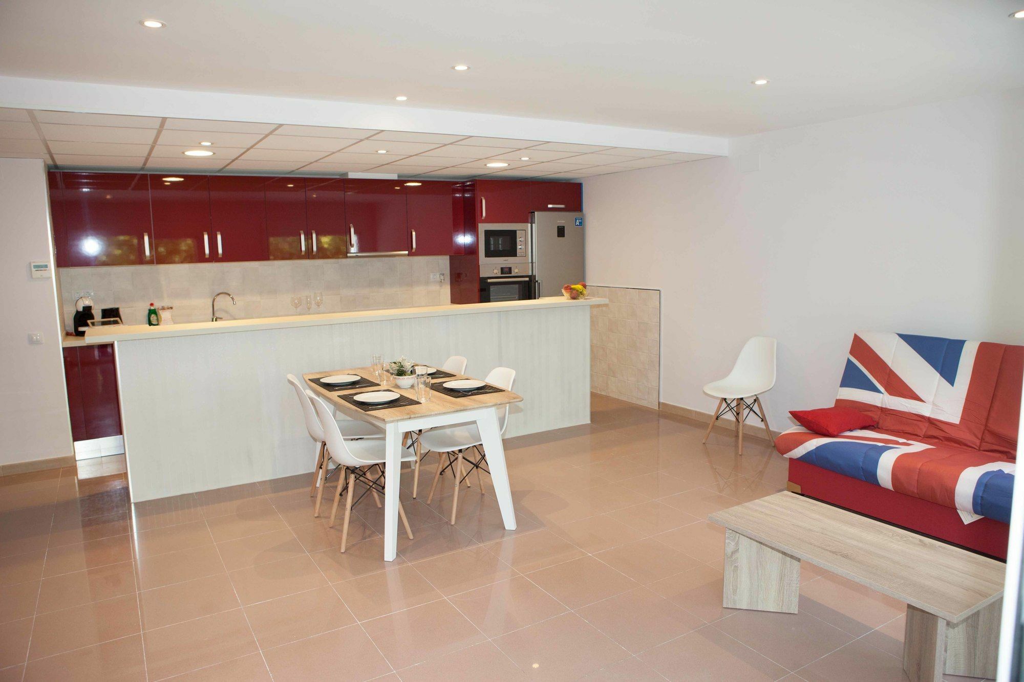 סאלו Costa Dorada Apartments מראה חיצוני תמונה