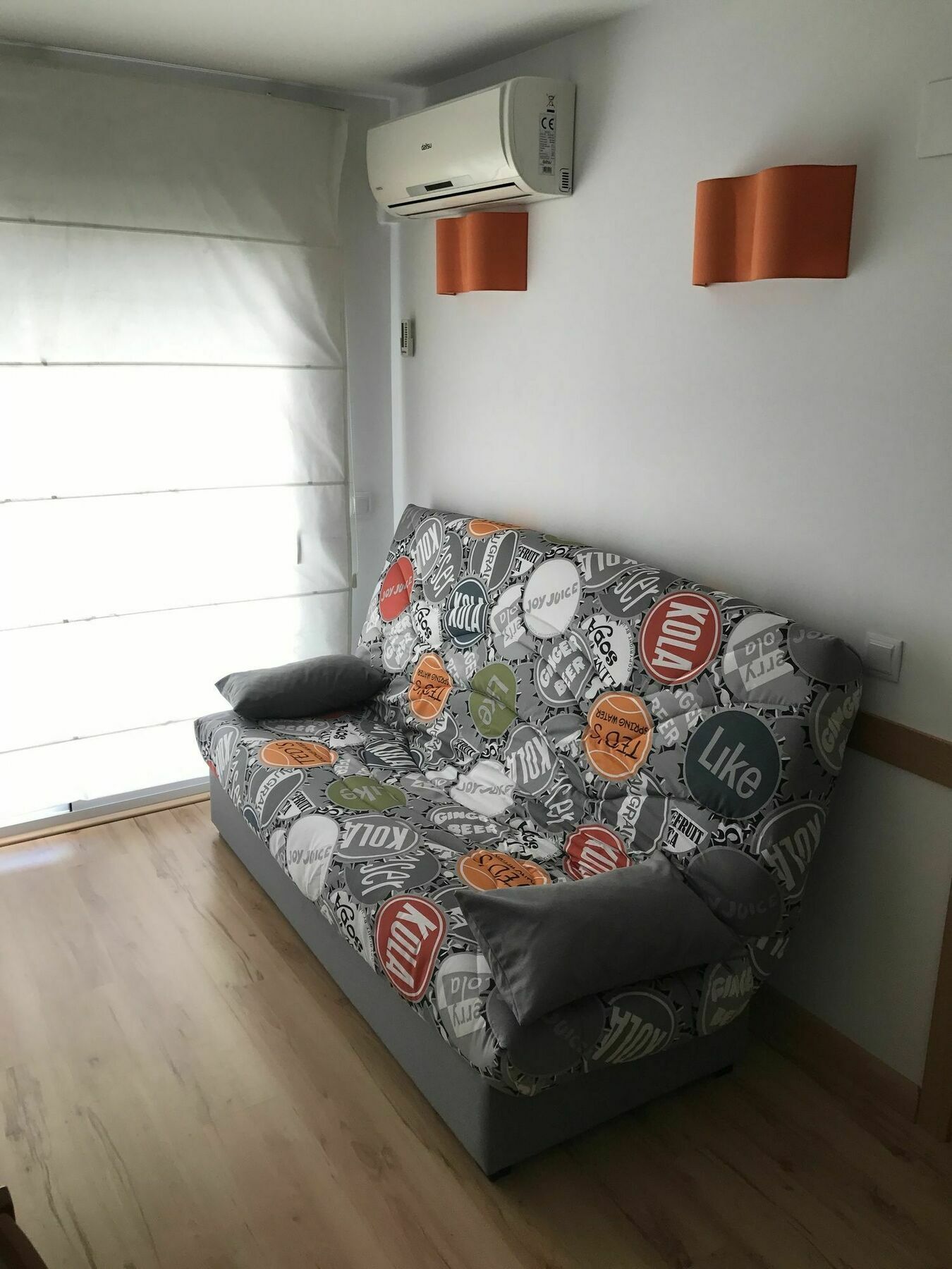 סאלו Costa Dorada Apartments מראה חיצוני תמונה