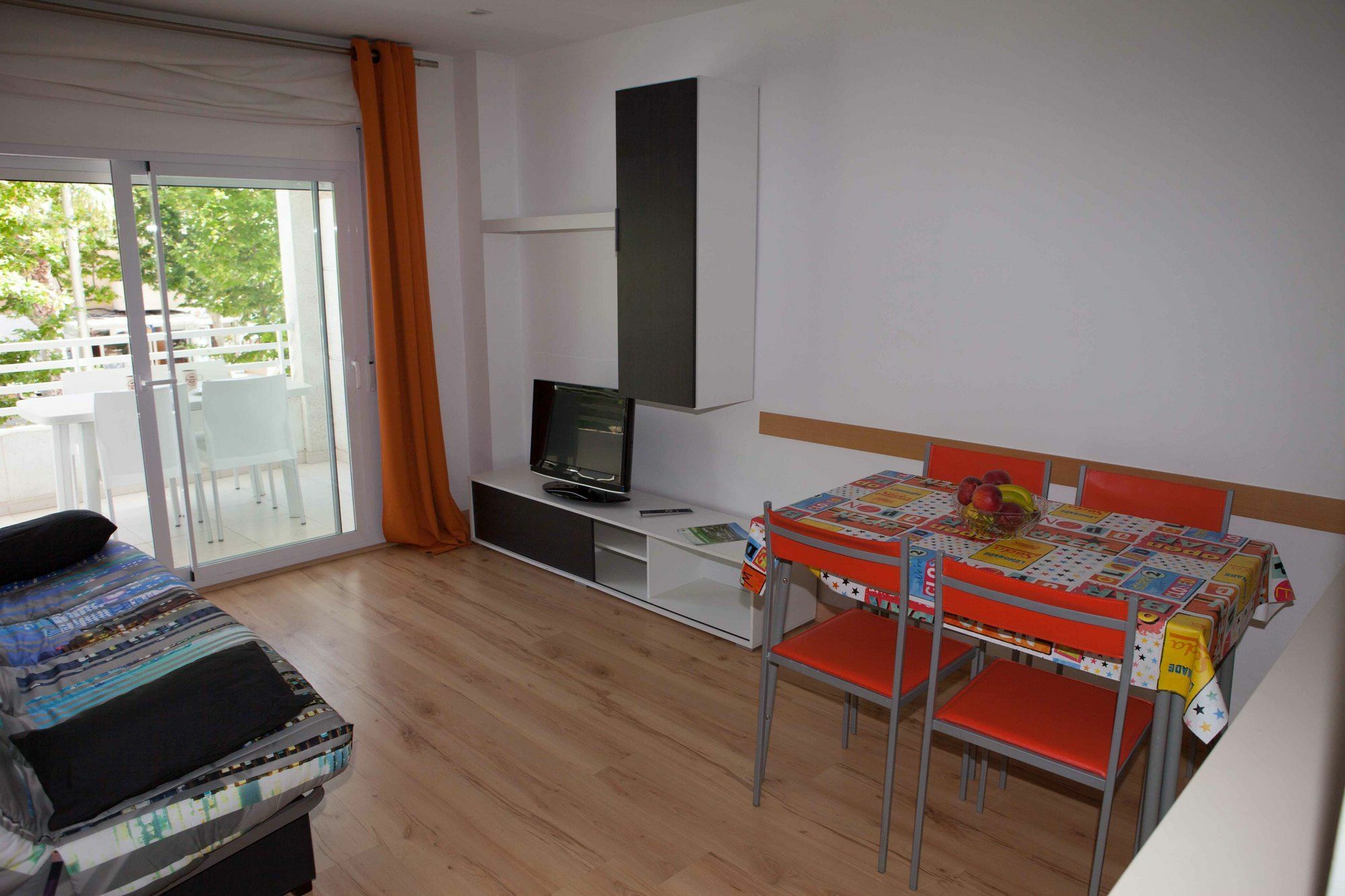 סאלו Costa Dorada Apartments מראה חיצוני תמונה