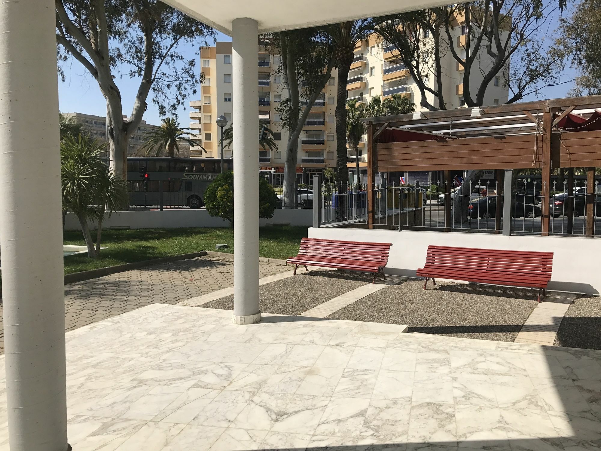 סאלו Costa Dorada Apartments מראה חיצוני תמונה