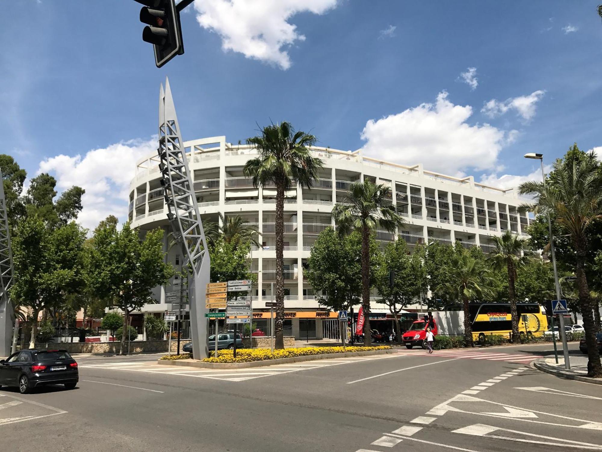 סאלו Costa Dorada Apartments מראה חיצוני תמונה