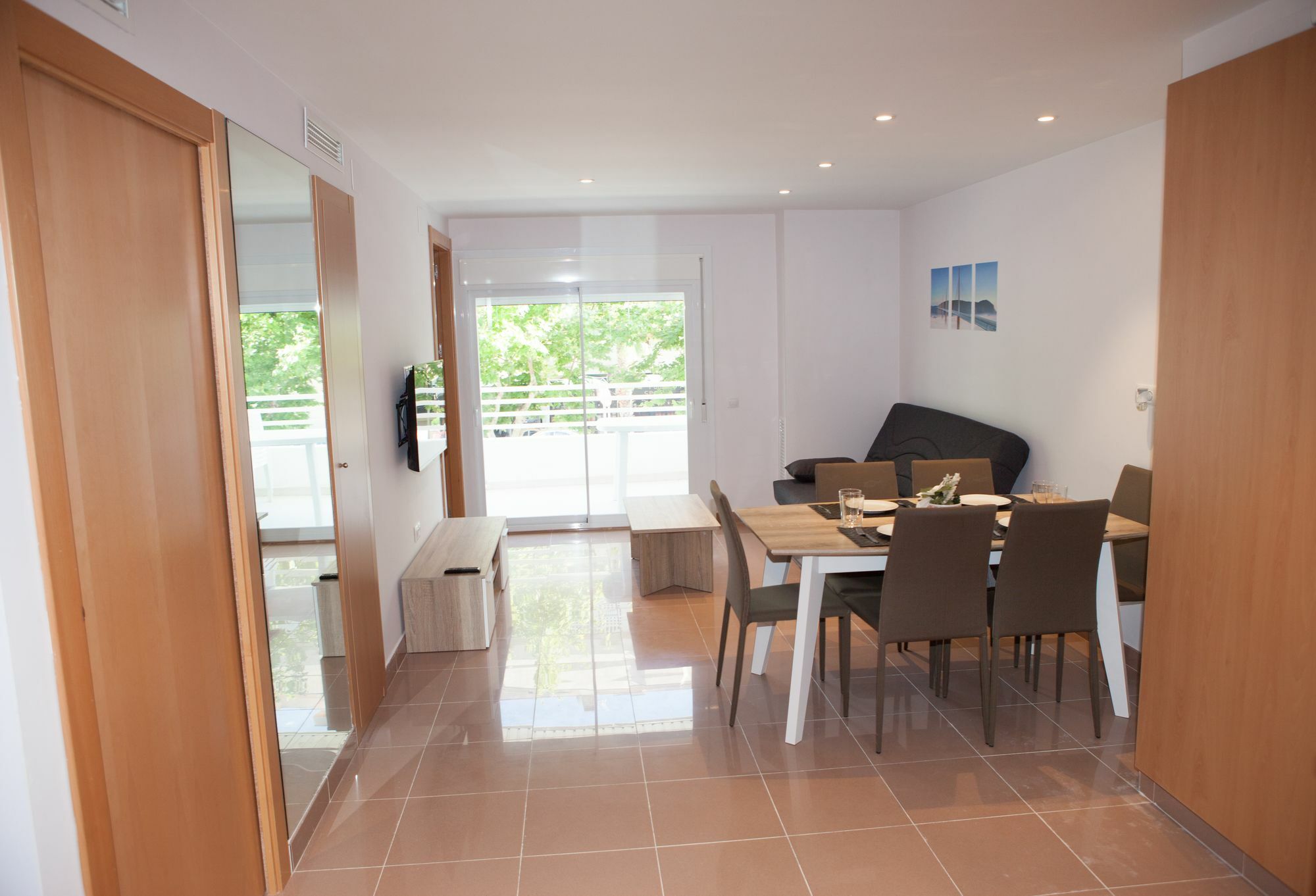 סאלו Costa Dorada Apartments מראה חיצוני תמונה
